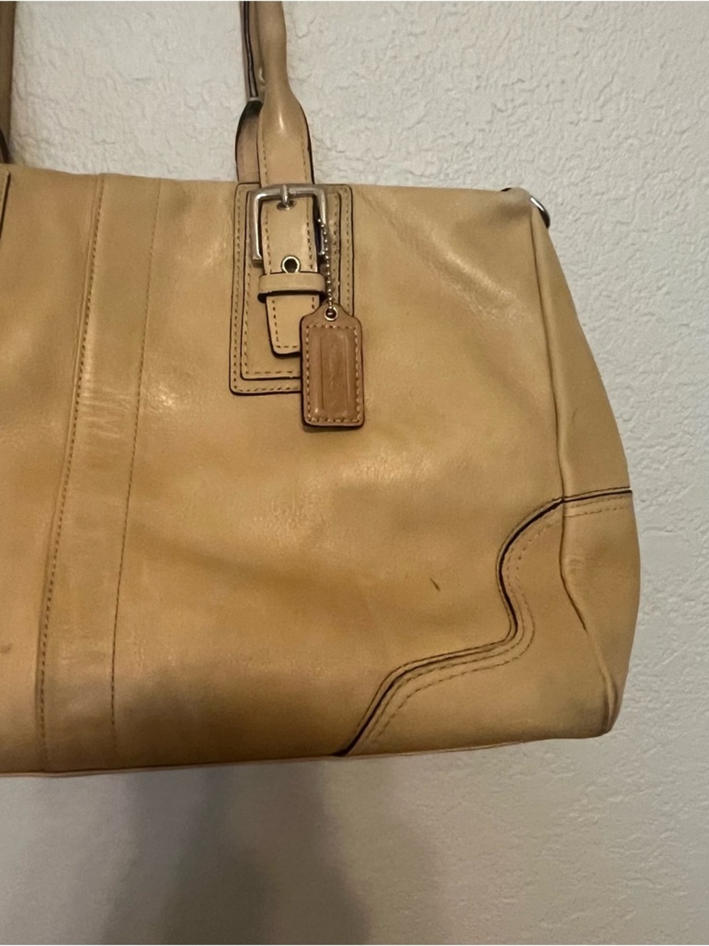 COACH Hamilton Soft Leather Satchel Purse Bag Tan Butter Yellow D1098-F13811 - Picture 3 of 16